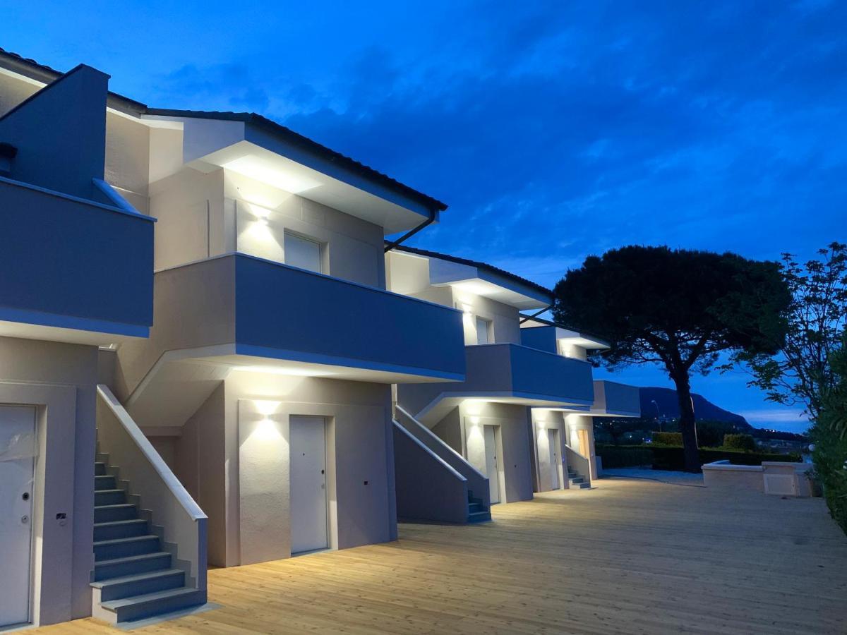 Aparthotel Balconi Del Conero Numana Esterno foto