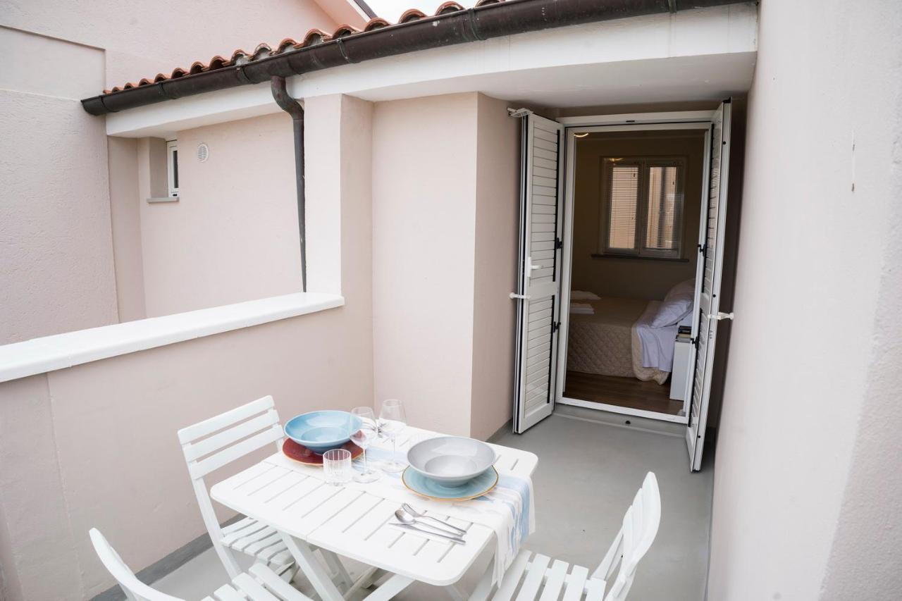 Aparthotel Balconi Del Conero Numana Esterno foto