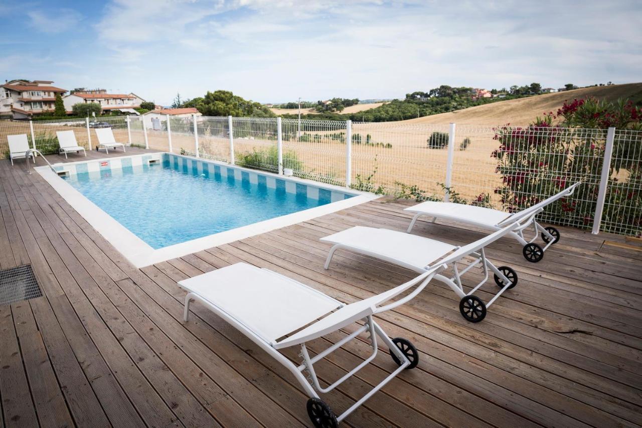 Aparthotel Balconi Del Conero Numana Esterno foto